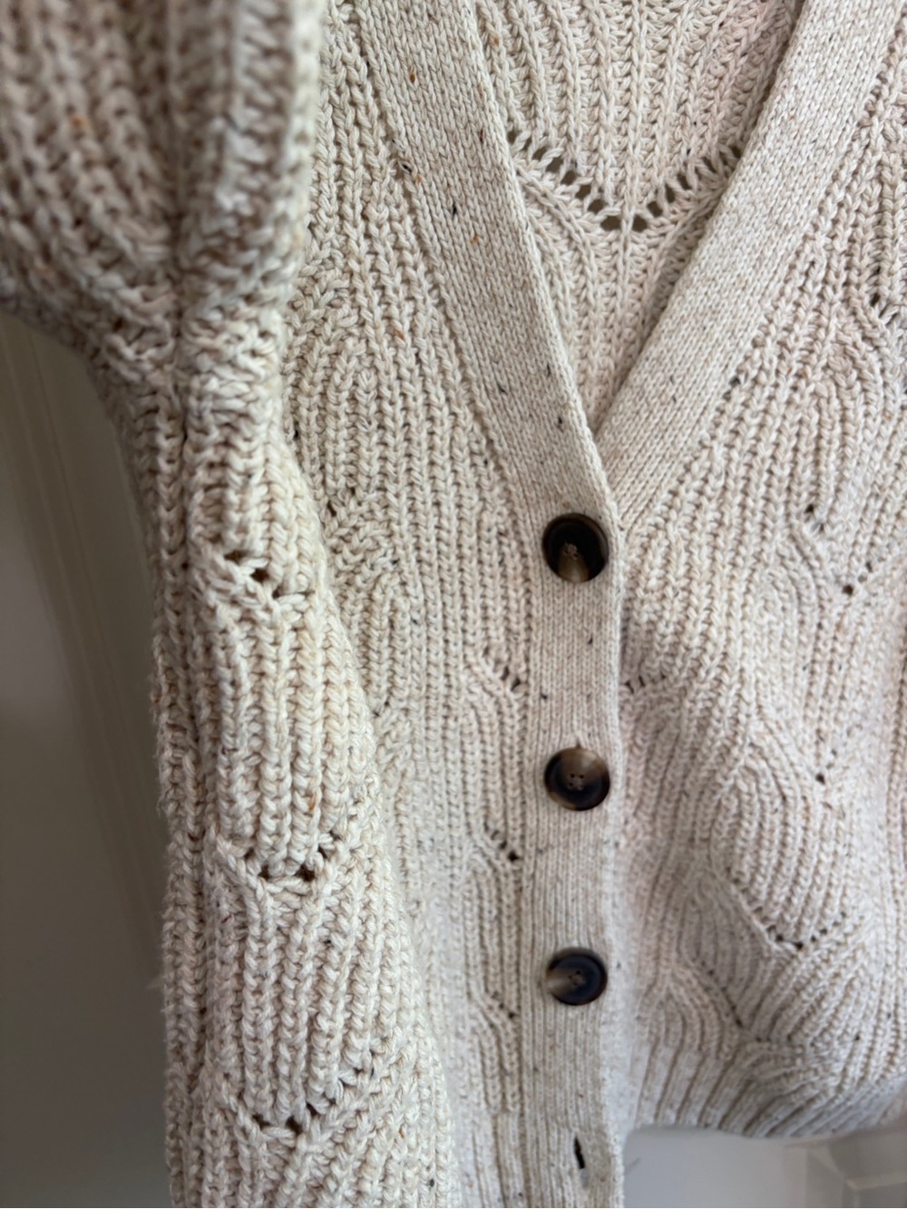 Like new Old Navy size S Cream Openwork Cotton Blend Cardigan. Soft. Gorgeous! - Picture 5 of 10